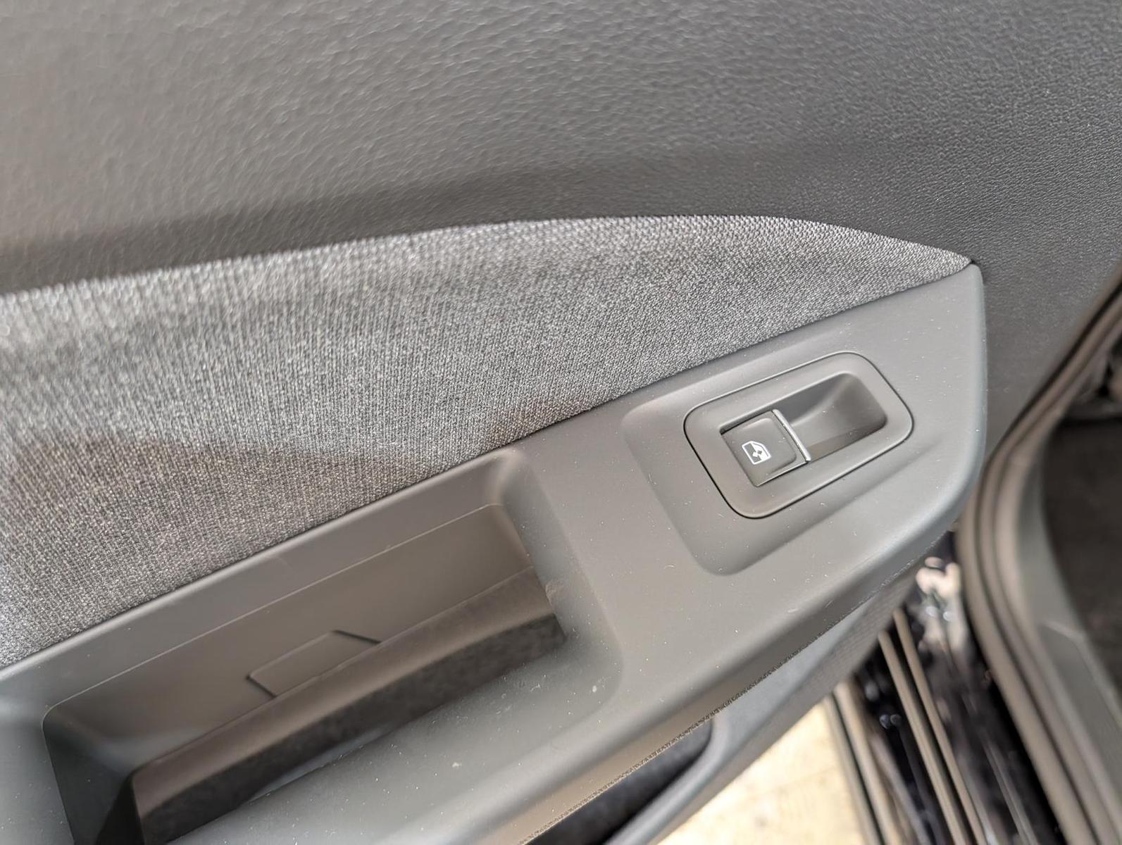 Volkswagen Golf 2.0 TDI DSG Life LED Navi virt.Cock ACC, миниатюра 14