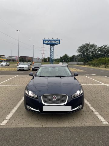 Jaguar XF 2.2 L Diesel -