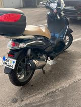 Piaggio Beverly 125 Tourer - PIAGGIO BEVERLY 125