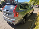 Volvo XC90 T8 R-Design AWD 7-Sitzer Leder 1.Hand - Volvo XC90 mit Hybrid-Antrieb