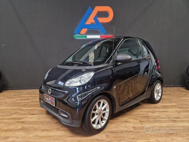 Smart SMART ForTwo 1000 52 kW MHD coupé passion