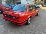 BMW 318is, **SAMMLERZUSTAND**  Original Kilometer - BMW 318: Coupé, 318is