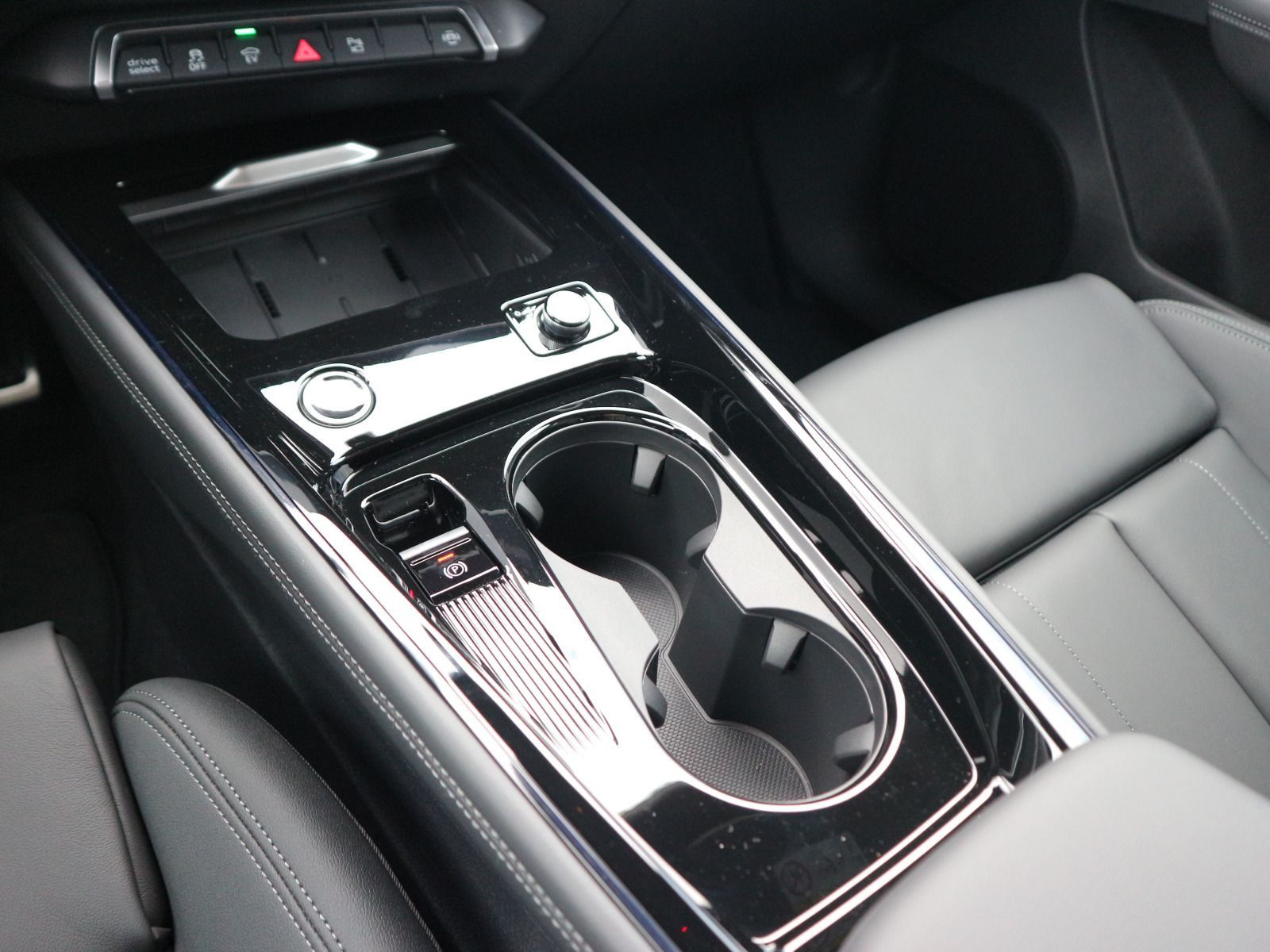 Audi Q3 SUV e-hybrid S tronic S line*TECH PLUS*ACC* foto 12