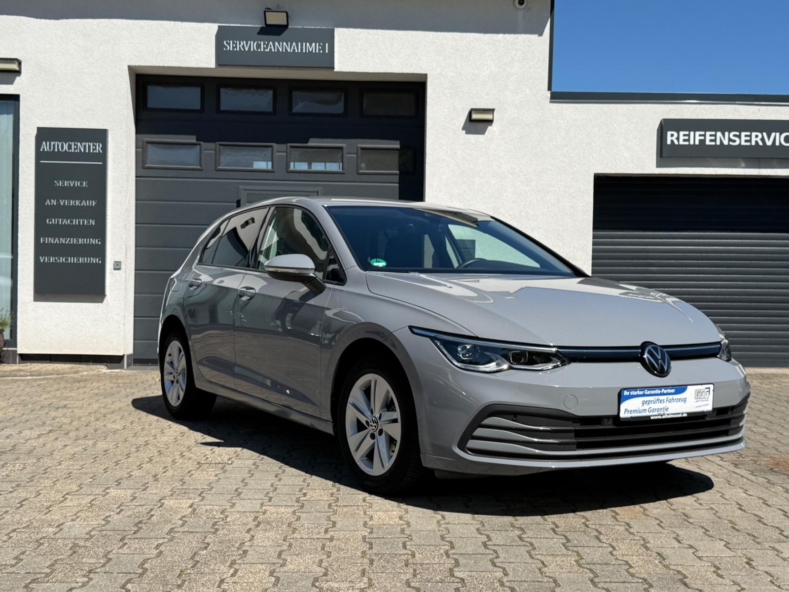 Volkswagen Golf VIII Lim. Life