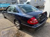 Mercedes-Benz E 240 E -Klasse Lim. E 240 - Mercedes-Benz E 240 aus 2002