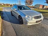 Mercedes-Benz CLK 200 Kompressor AVANTGARDE Avantgarde - Mercedes CLK 200 mit Schiebedach