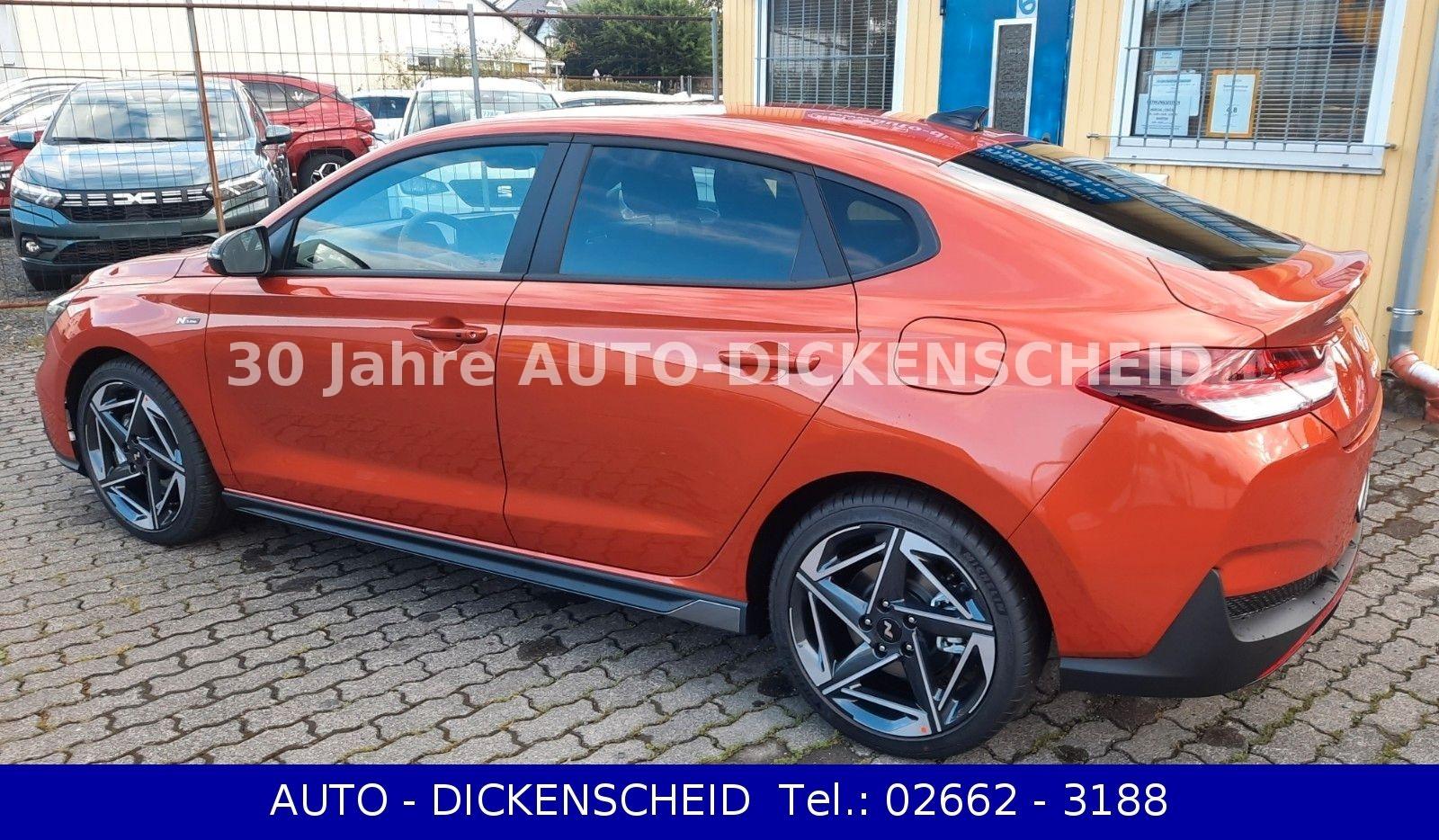 Hyundai i30-FASTBACK 1.5T-48V-N-LINE-LED-SHZ-LH-18"-NAVI
