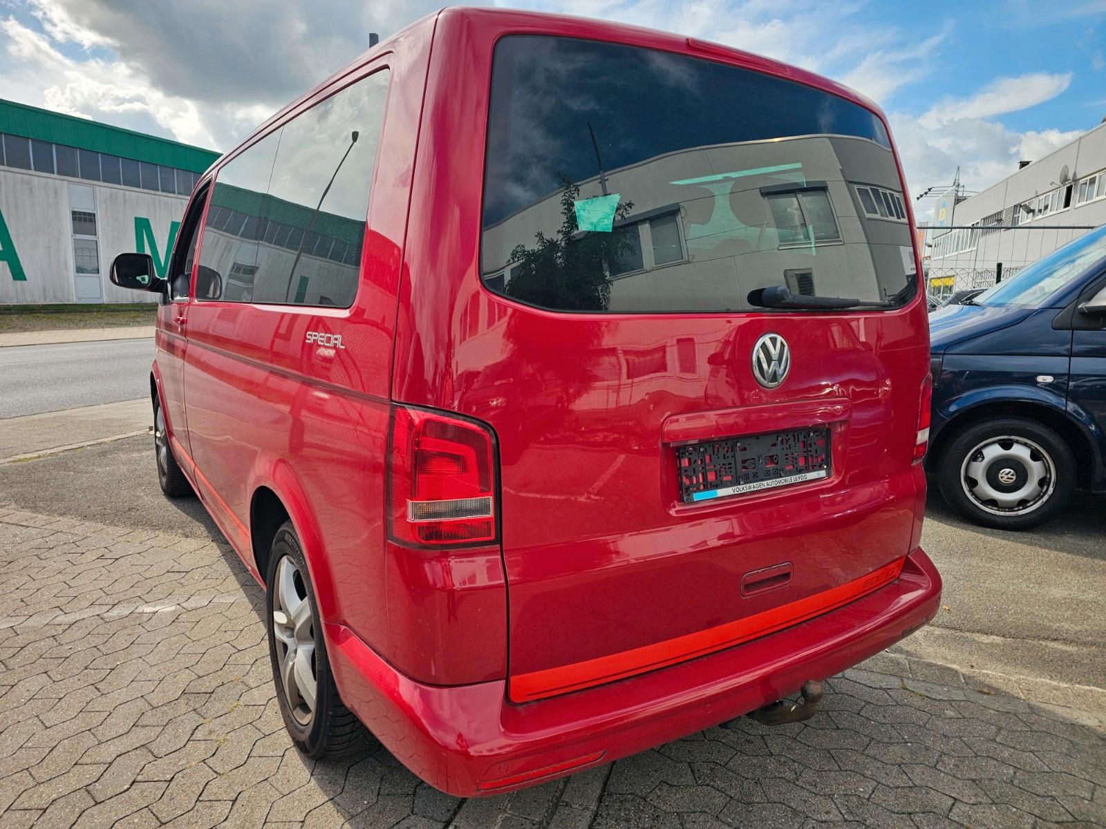 VOLKSWAGEN T5 MULTIVAN 2.0 TDI 140CH - BVM - CHAUFFAGE AUXILLIAIRE - TOIT OUVRANT - 1ERE MAIN - DISTRIBUTION NEUVE