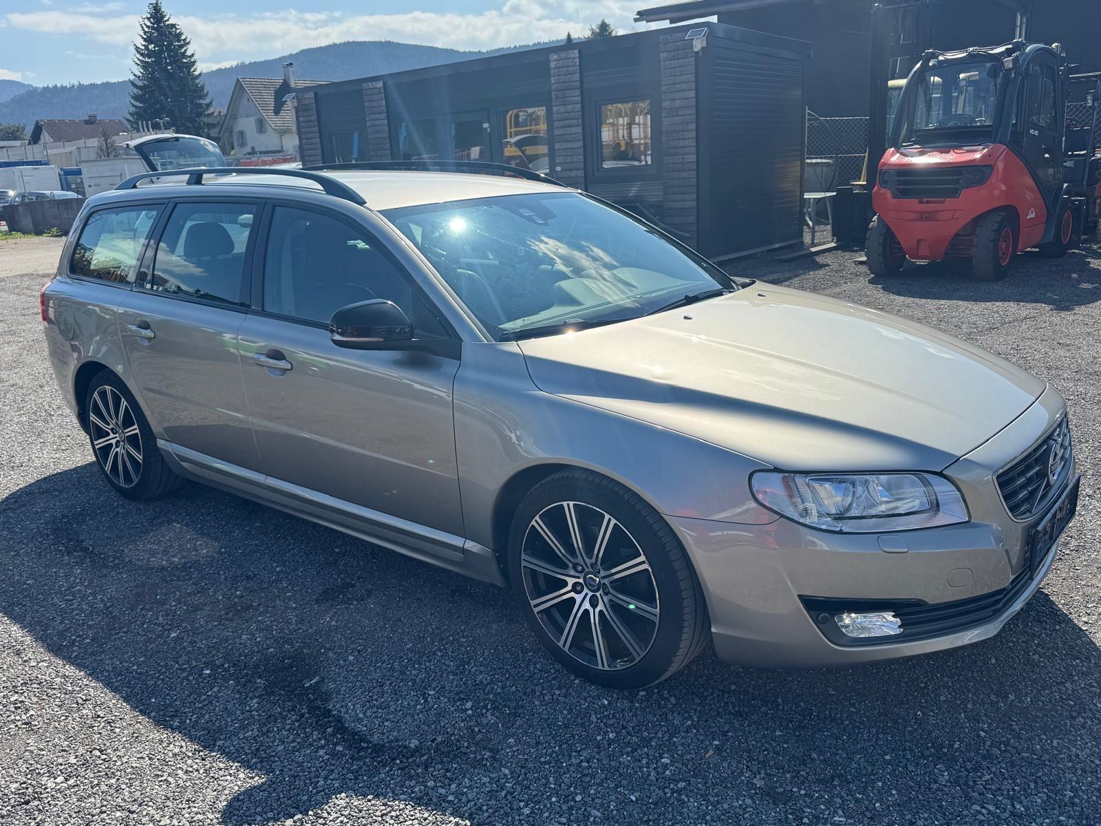 Volvo V70 Kombi Momentum