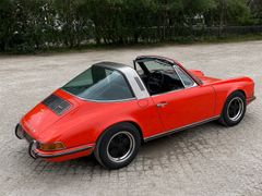 PORSCHE 911 T Targa 2,4l Ölklappe, restauriert, Matching PORSCHE 911 T Targa 2,4l Ölklappe, restauriert, Matching