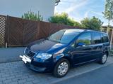 Volkswagen Touran 1.6 United United - Volkswagen Touran aus 2008: United