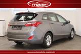 Hyundai i30 cw Trend-Klimaanlage-PDC-MFL-Bordcomputer- - Hyundai i30 Trend mit Diesel-Antrieb