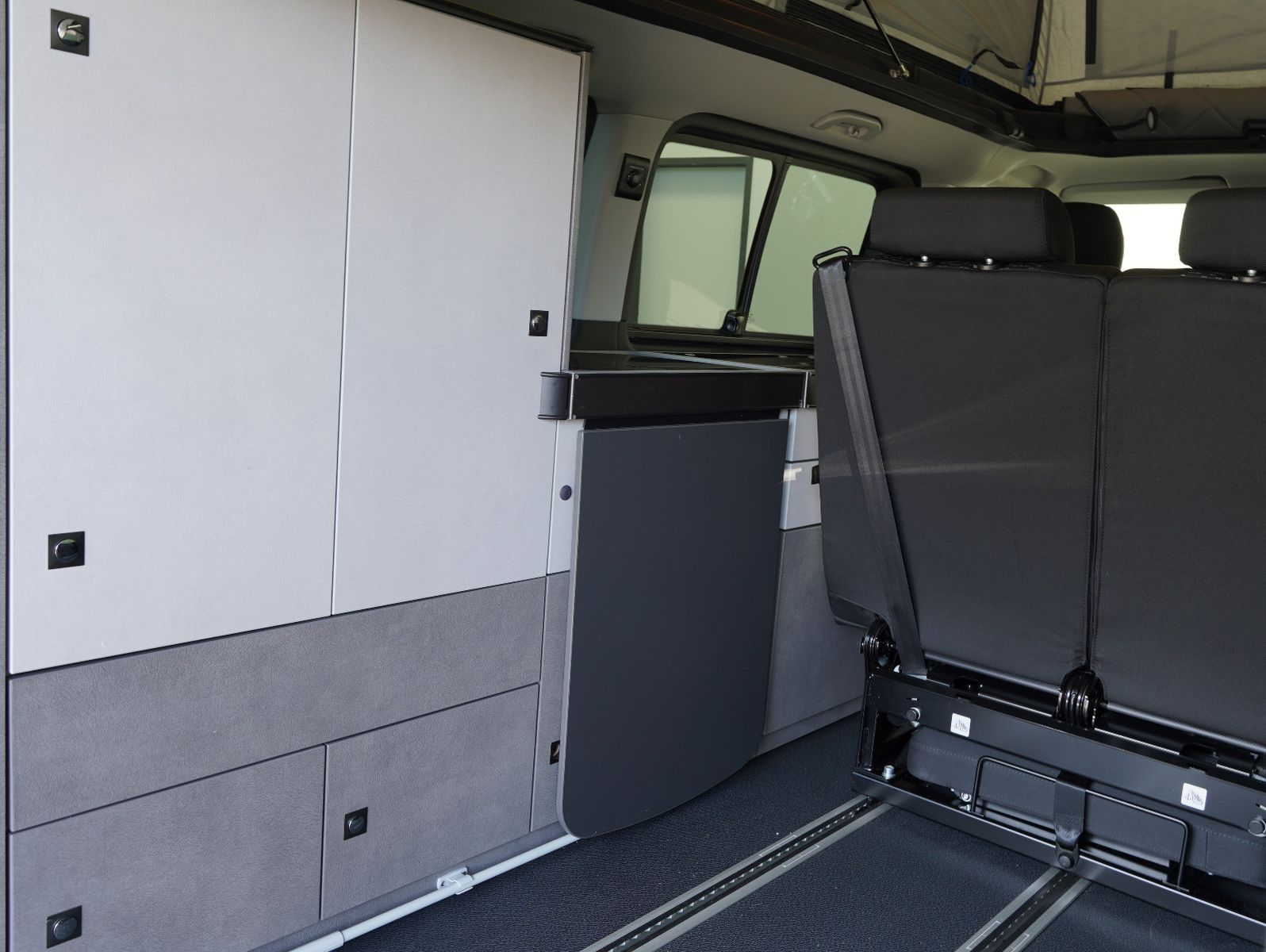 Fahrzeugabbildung Mercedes-Benz Vito Tourer 119 CDI Pro 4x4 lang PÖSSL/KÜCHE