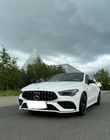 Mercedes-Benz CLA 35 AMG Mercedes-AMG CLA 35 4MATIC DCT - Mercedes-Benz CLA 35 AMG: Coupe