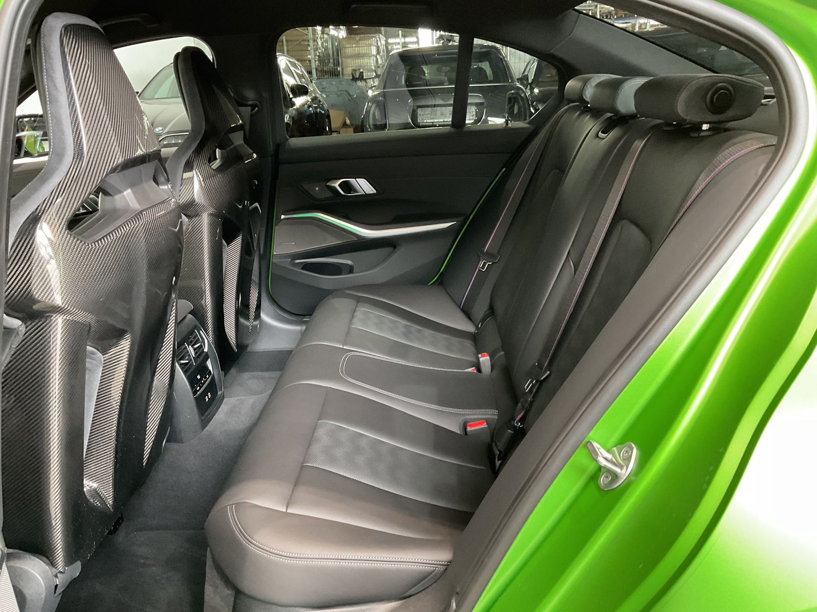 Fahrzeugabbildung BMW M3 Competition | M Carbon-Keramik-Bremse | Schal