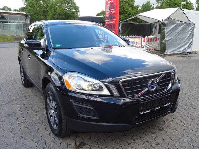 Volvo XC60 *TÜV NEU*NAVIGATION*KLIMA*AHK*