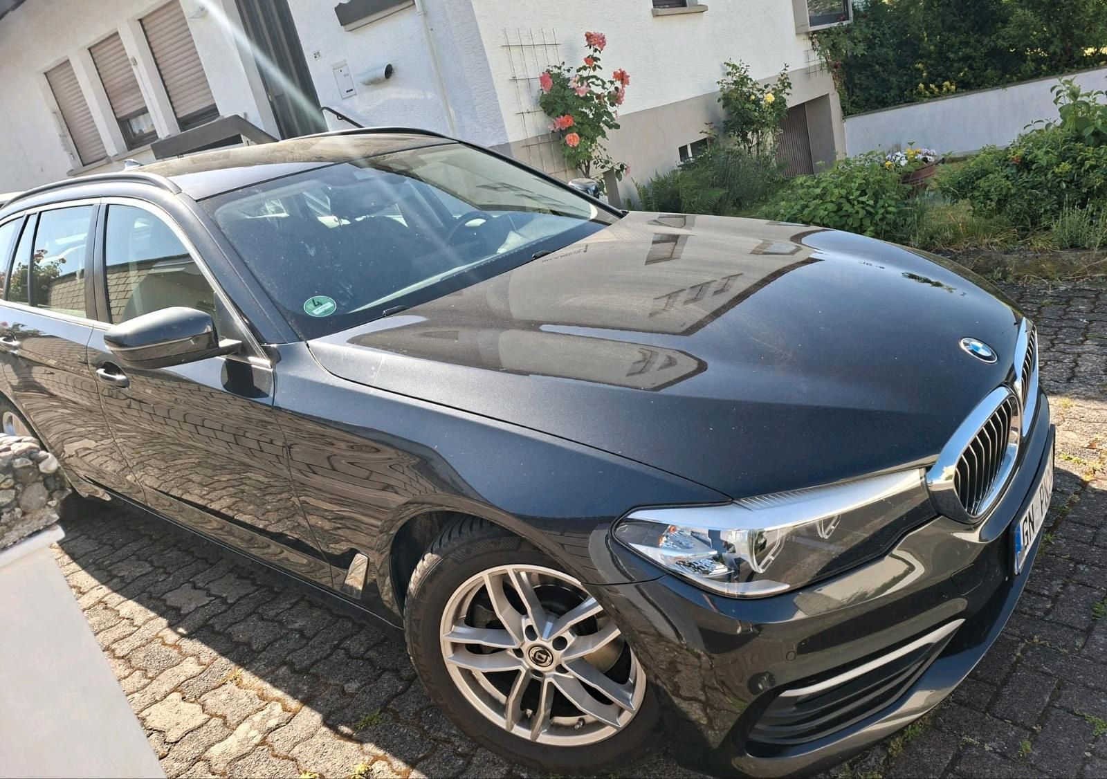 BMW BMW 520 d Mild Hybrid Touring Automatik Un...