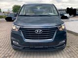 Hyundai H1 Top Zustand - Hyundai H-1 Starex mit Diesel-Antrieb: Automatik