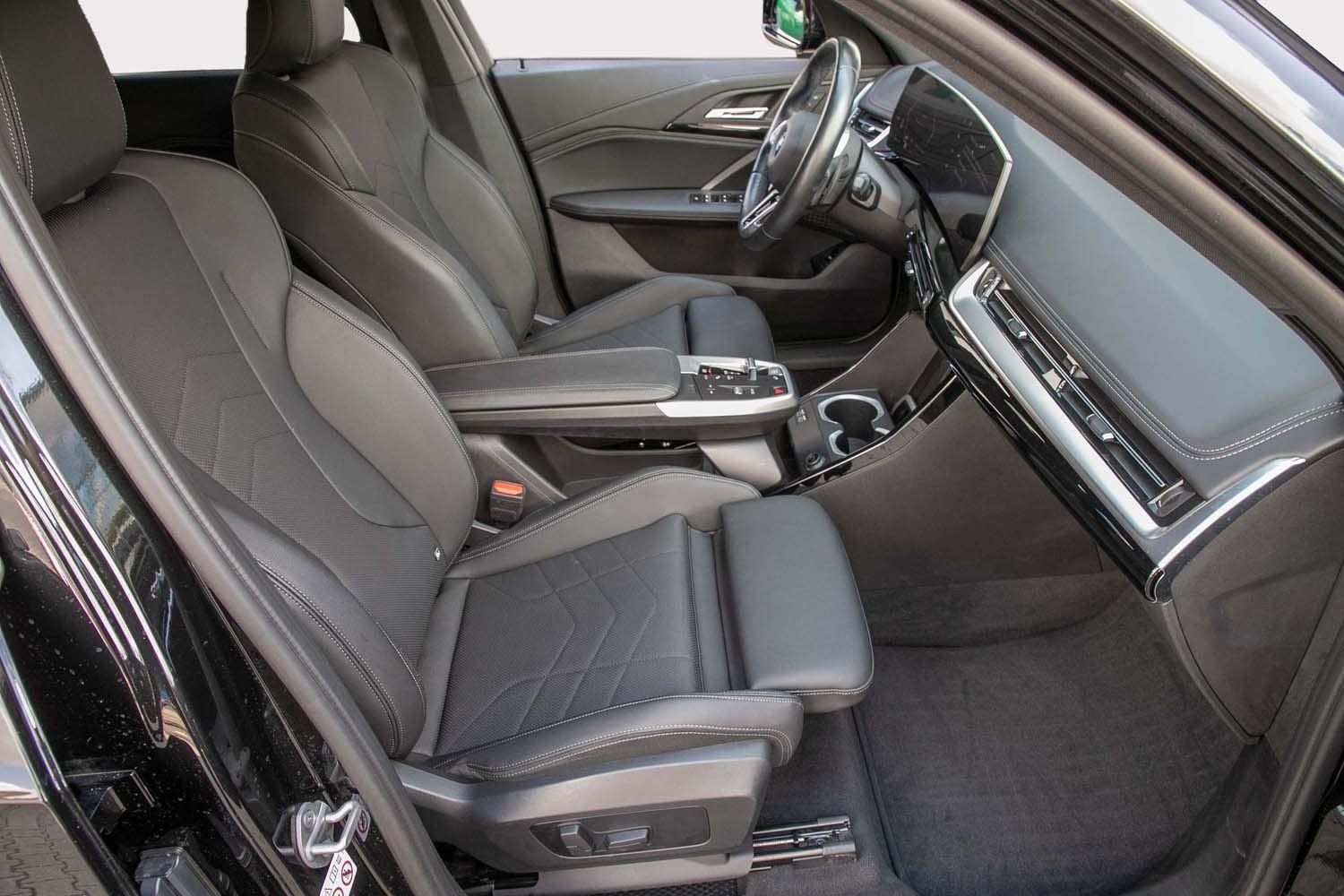 BMW X1 sDrive18d M Sportpaket AHK Navi RfKam Sitzhzg foto 4