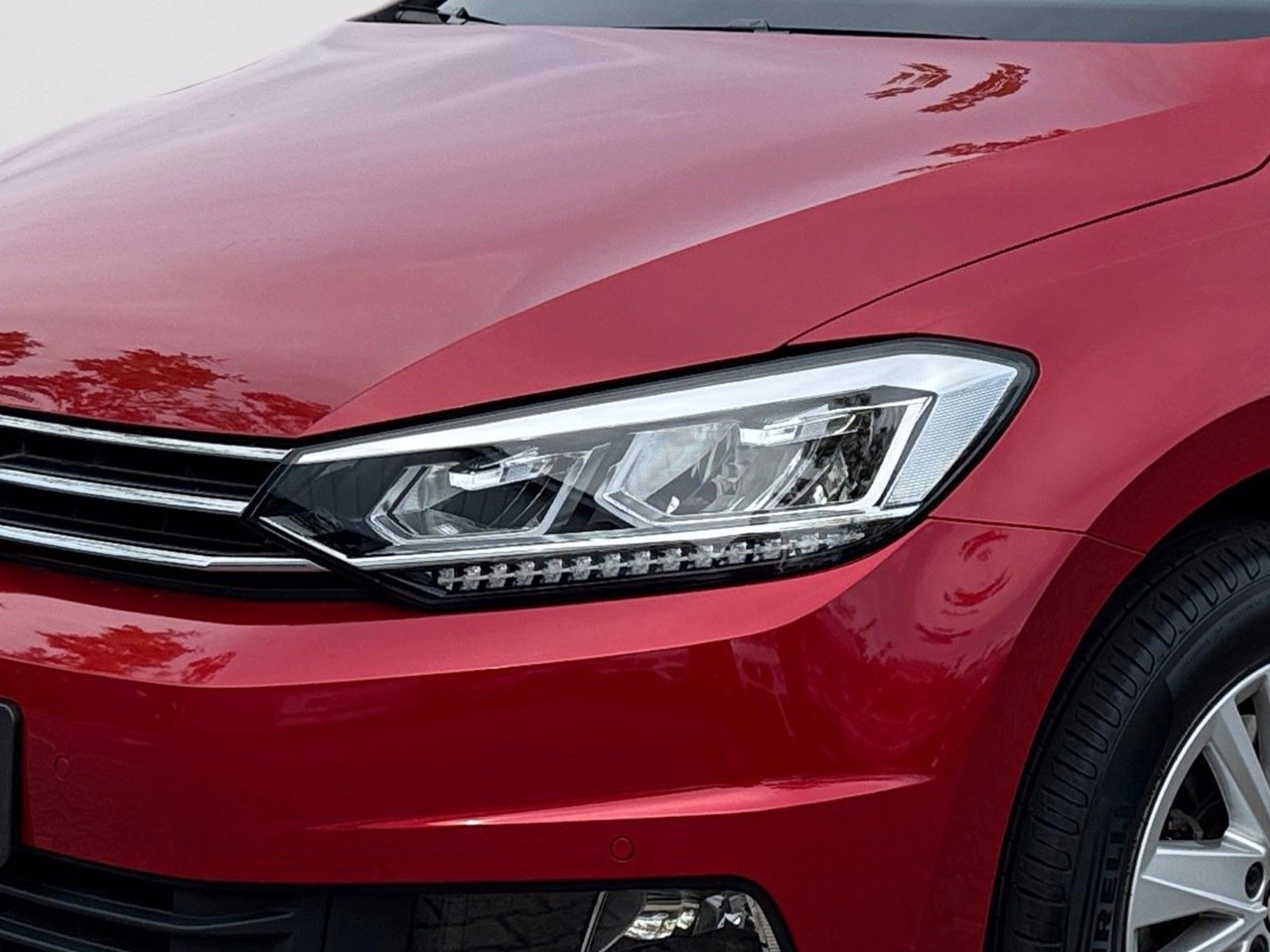 Fahrzeugabbildung Volkswagen Touran Comfortline 1.5 TSI