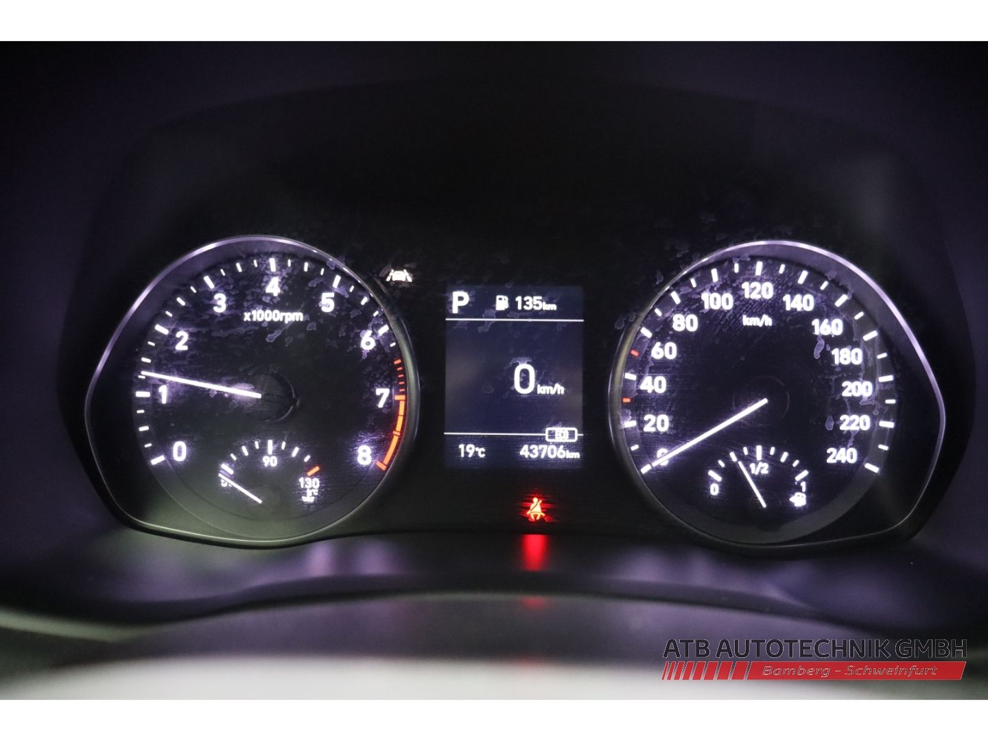 Fahrzeugabbildung Hyundai i30 Kombi Select 1.0 T-GDi 48V DCT Apple CarPlay