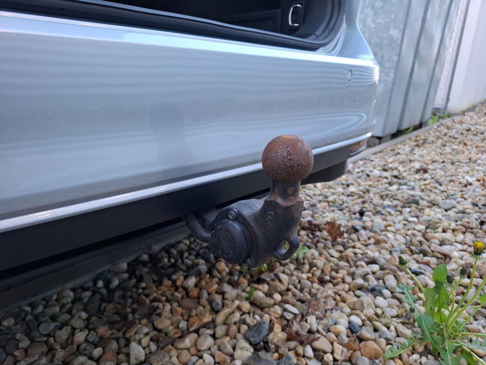 Fahrzeugabbildung Volkswagen Passat Variant TDI Business DSG Matrix AHK Navi