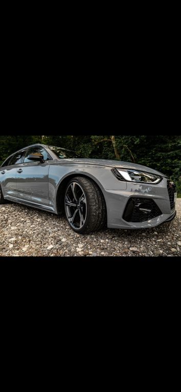 Audi RS4
