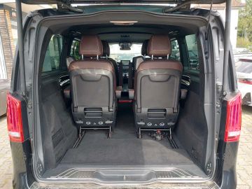 Mercedes V 250 - 12