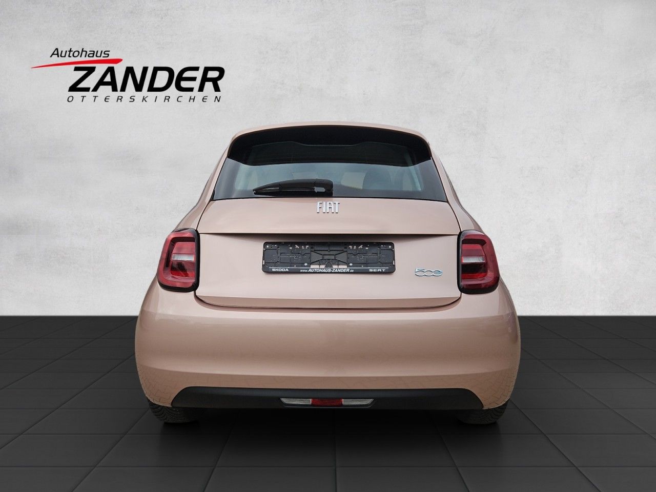 Fahrzeugabbildung Fiat 500e 42kWh Akku - Navi - Bluetooth