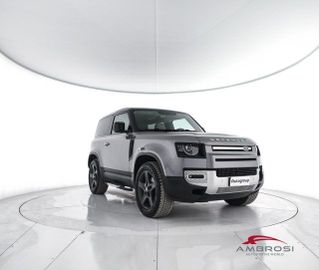 Land-Rover Defender - 1