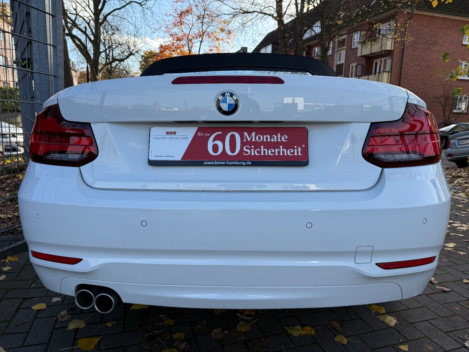 Fahrzeugabbildung BMW 218i Cabrio Advantage*LED*NAVI*ALU*PDC*SHZ