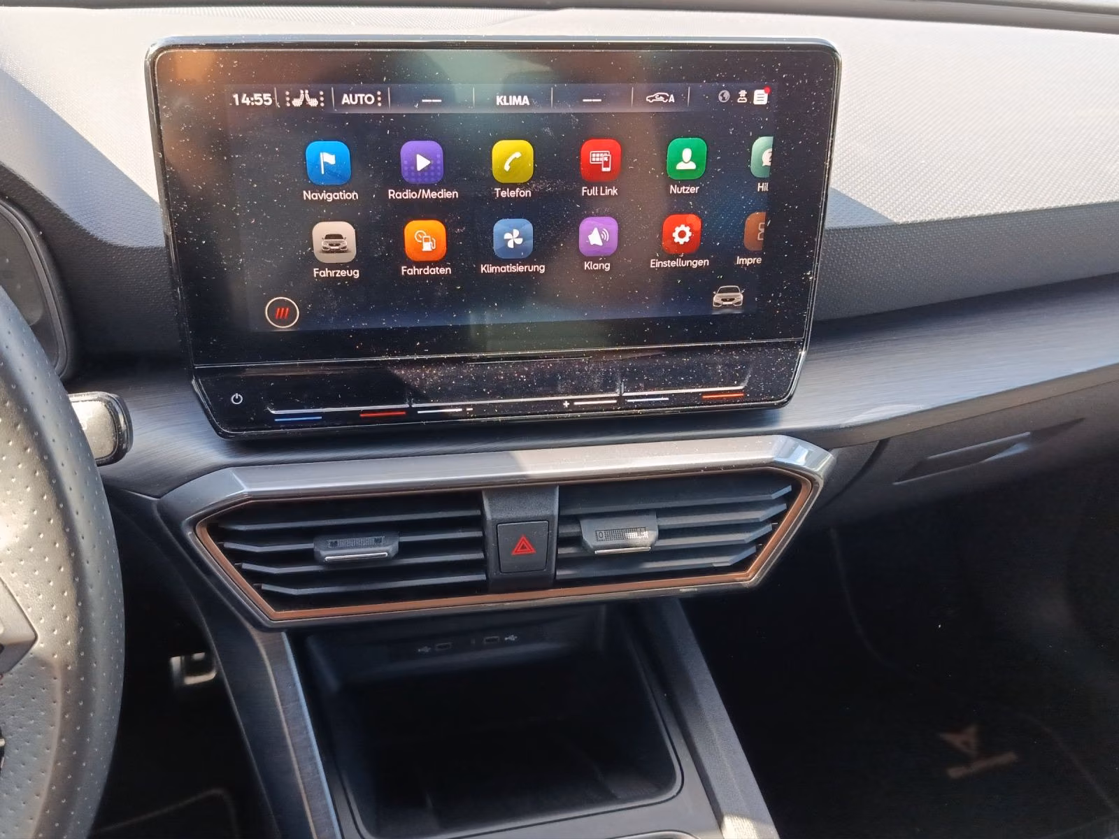 Cupra Leon 2.0 TSI LED LM 19" Navi PDC+RFK ACC Beats
