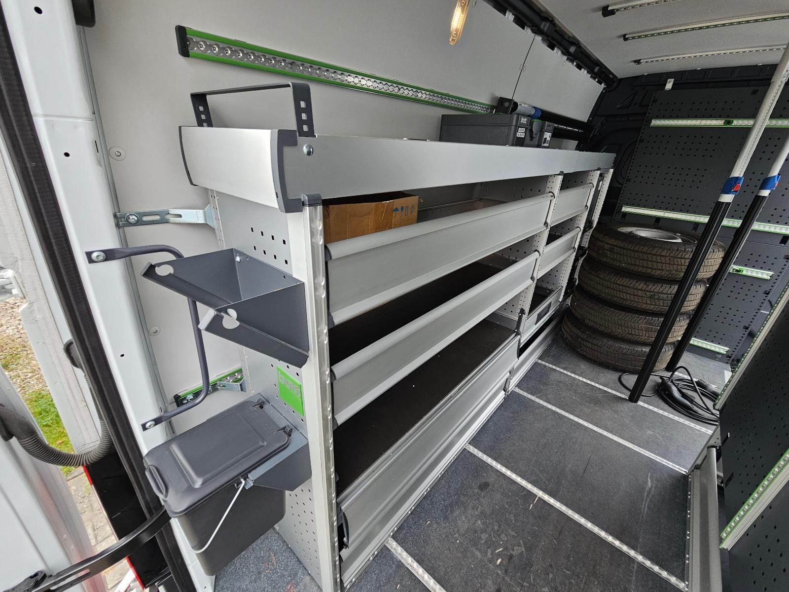 Mercedes-Benz eSprinter 414 BOTT WERKSTATT REGALE FULL HOUSE