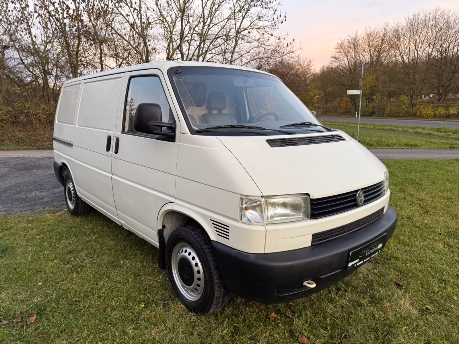 Volkswagen T4 Kastenwagen 1.9 TD*Rostfrei*AHK TÜv