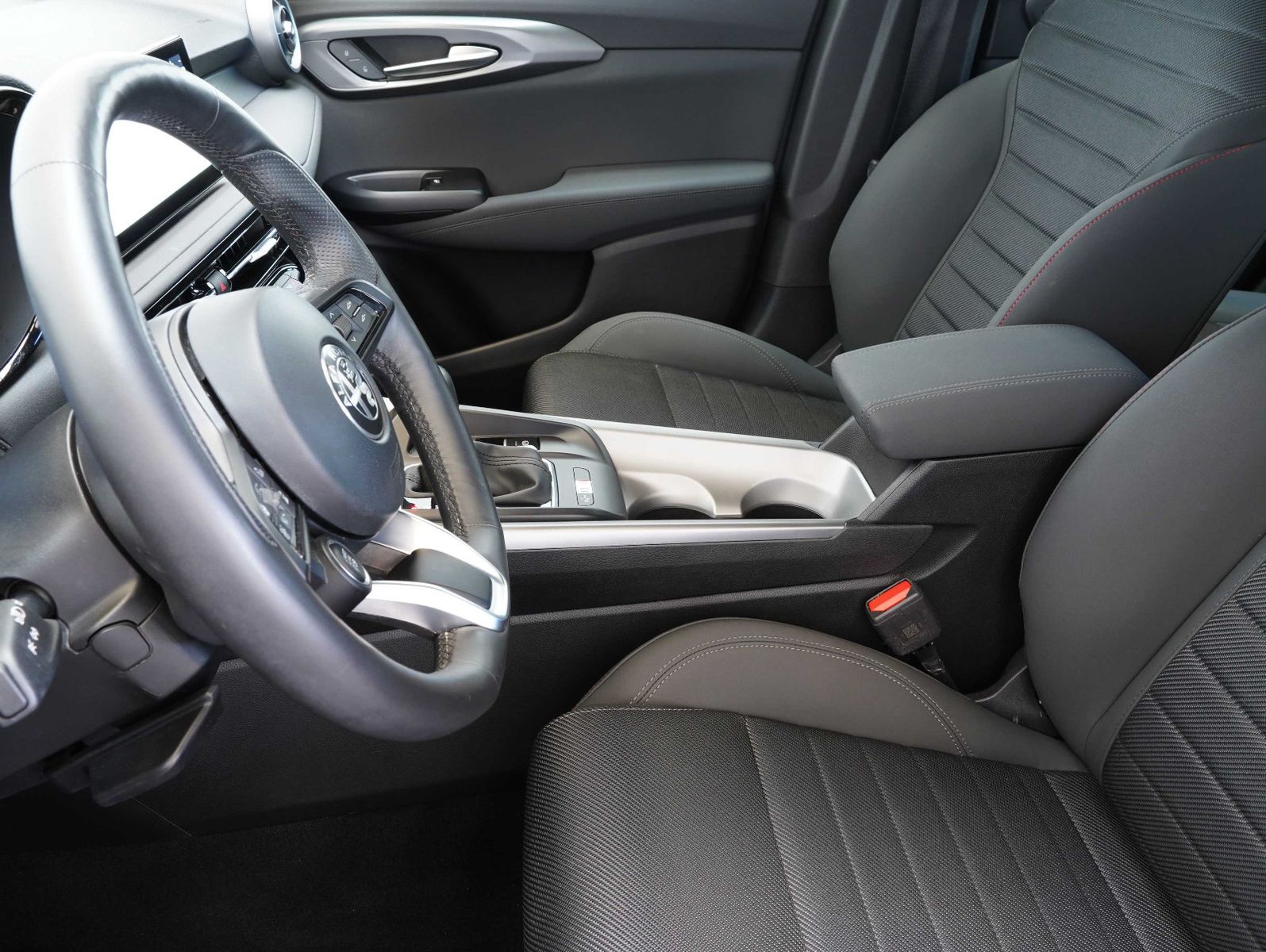 Fahrzeugabbildung Alfa Romeo Tonale 1.5 Mild Hybrid Sprint