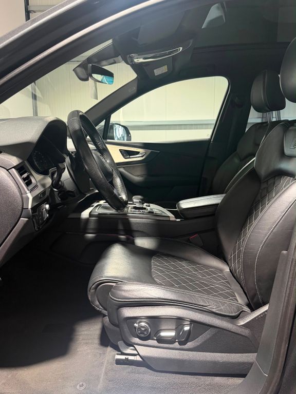Audi Q7 - Bild 12