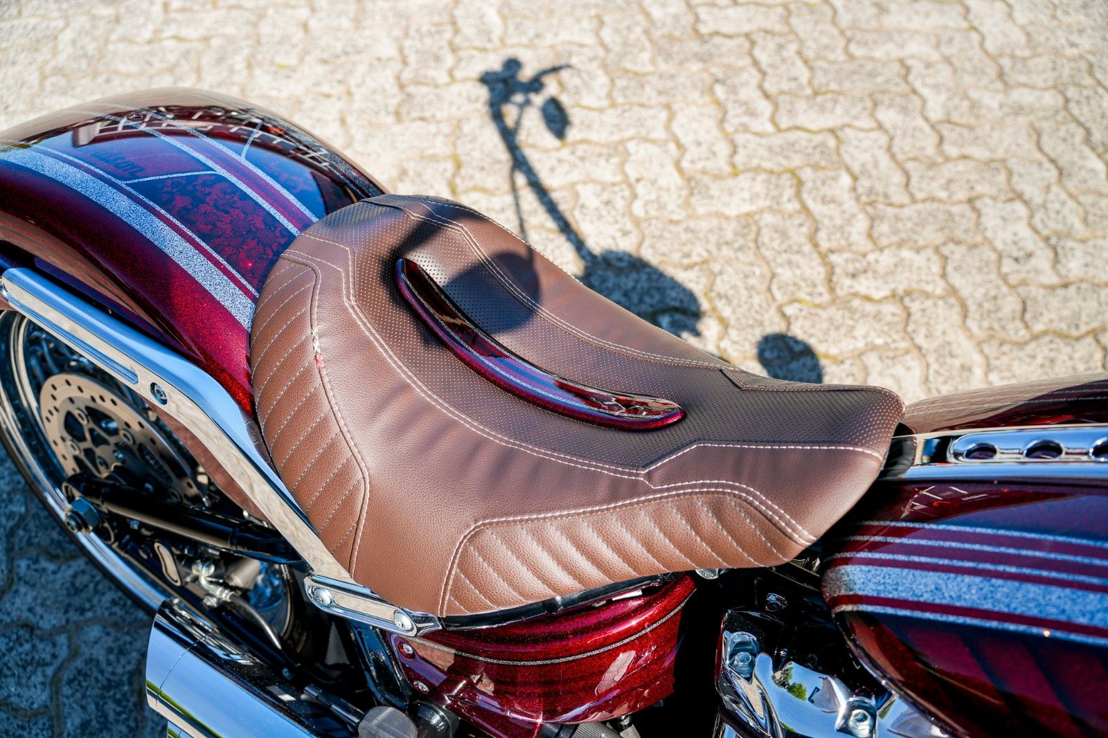Fahrzeugabbildung Harley-Davidson FAT BOY FLFBS 114 MY24 - Chicano Umbau- Custom