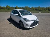 Toyota Yaris 1.3 Benzin - Toyota Yaris Gebrauchtwagen in Braunschweig