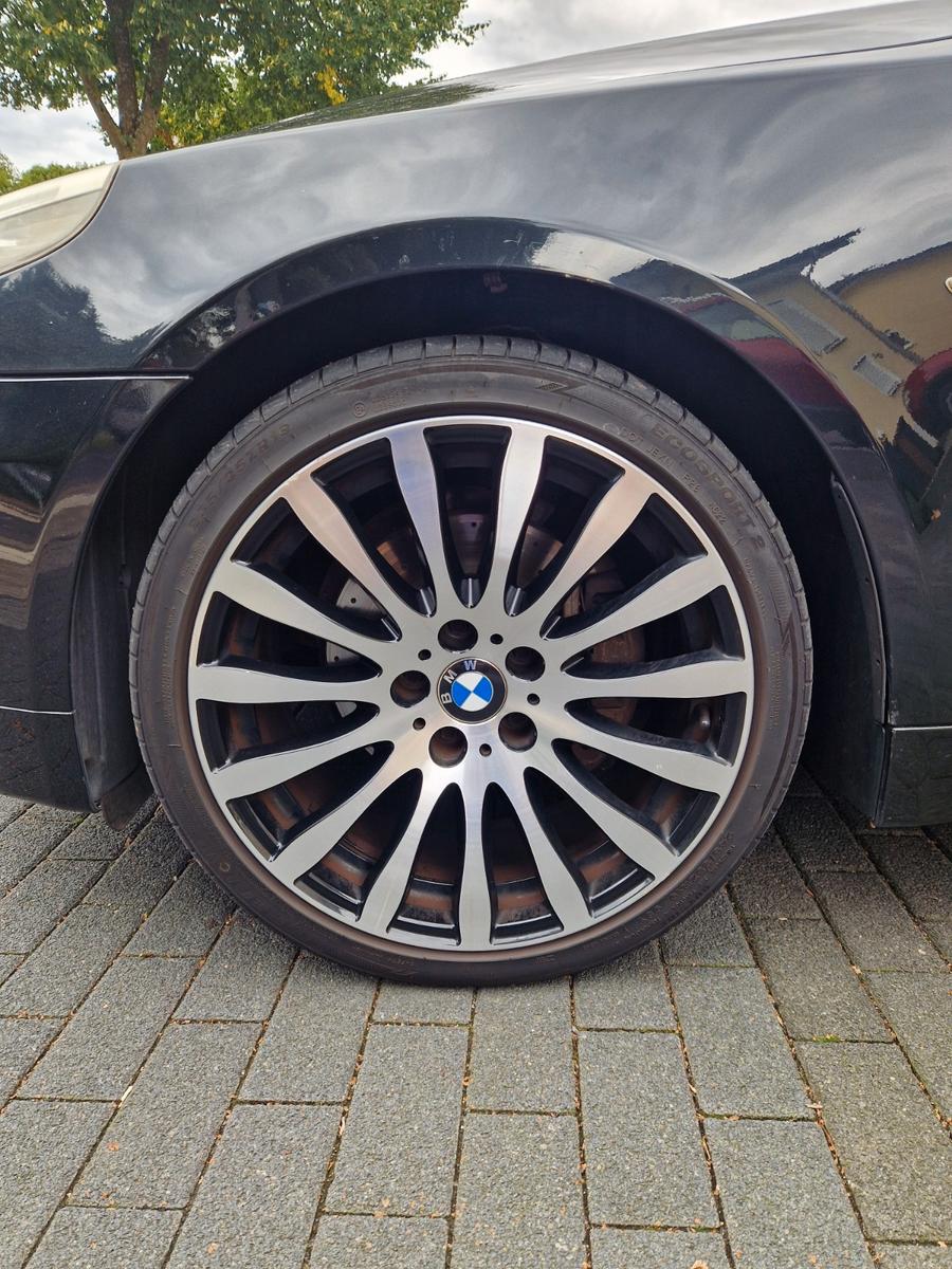 BMW 520 2009 — engine 1.995 cm³, 177 HP (130kW)