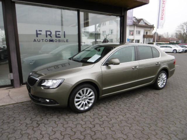 Skoda Superb Exclusive,Limousine,ALU,2 Hand,NAVI