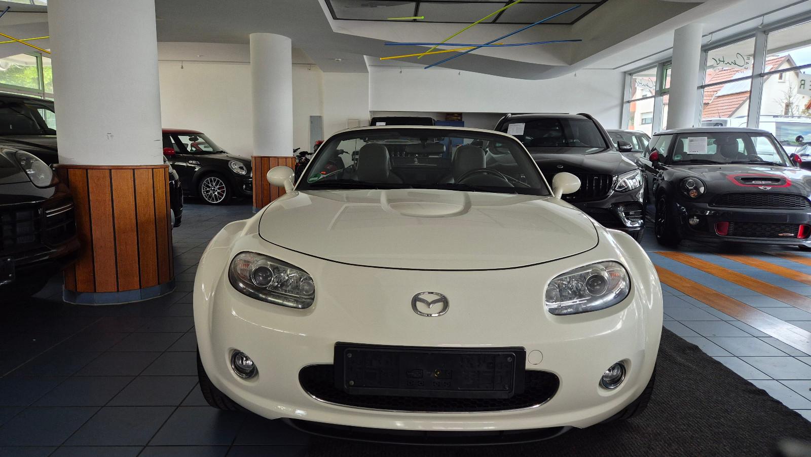 Mazda MX-5 1.8 Niseko | 126 ch | BVM | Cuir | Sièges chauffants | 2 jeux de jantes alu | Pneus été et hiver