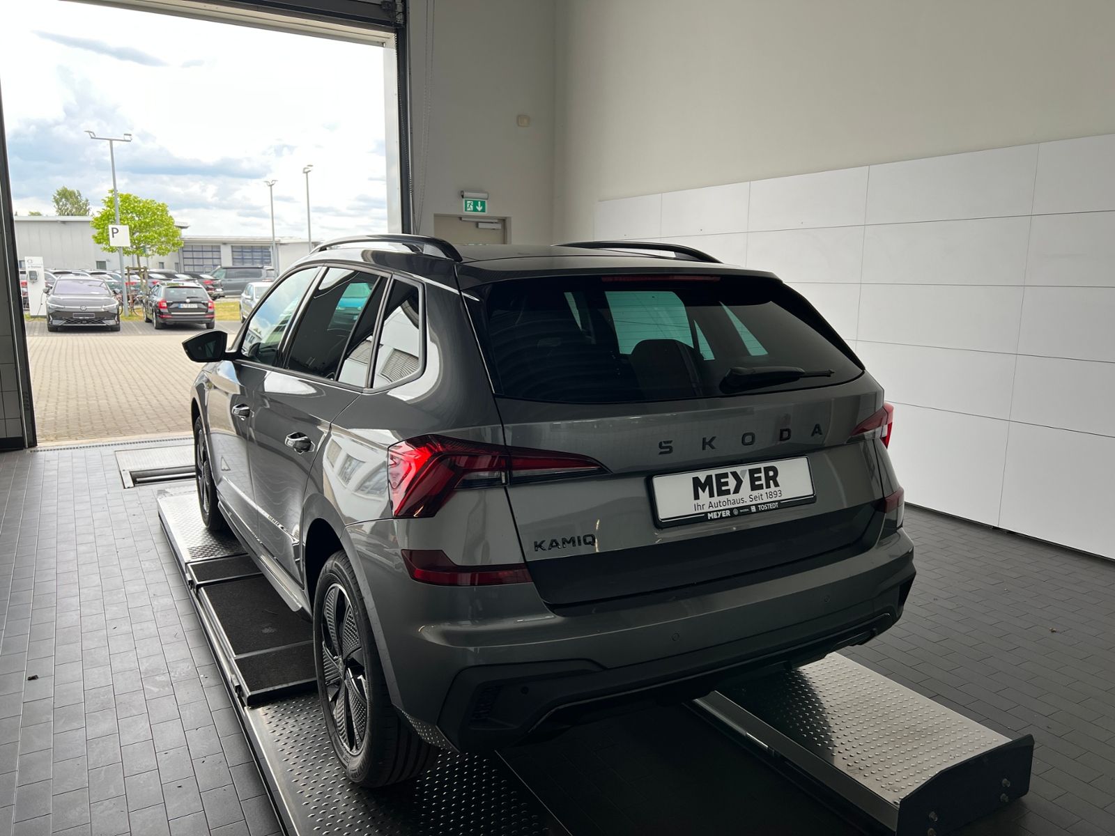 Fahrzeugabbildung SKODA Kamiq Monte Carlo 1.0 TSI DSG *Matrix-LED, ACC,