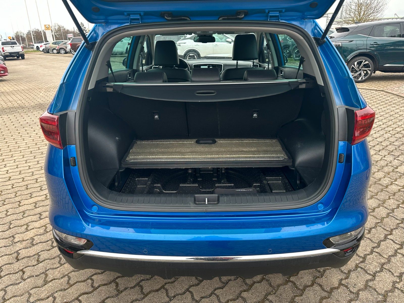 Fahrzeugabbildung Kia Sportage Dream Team 2WD