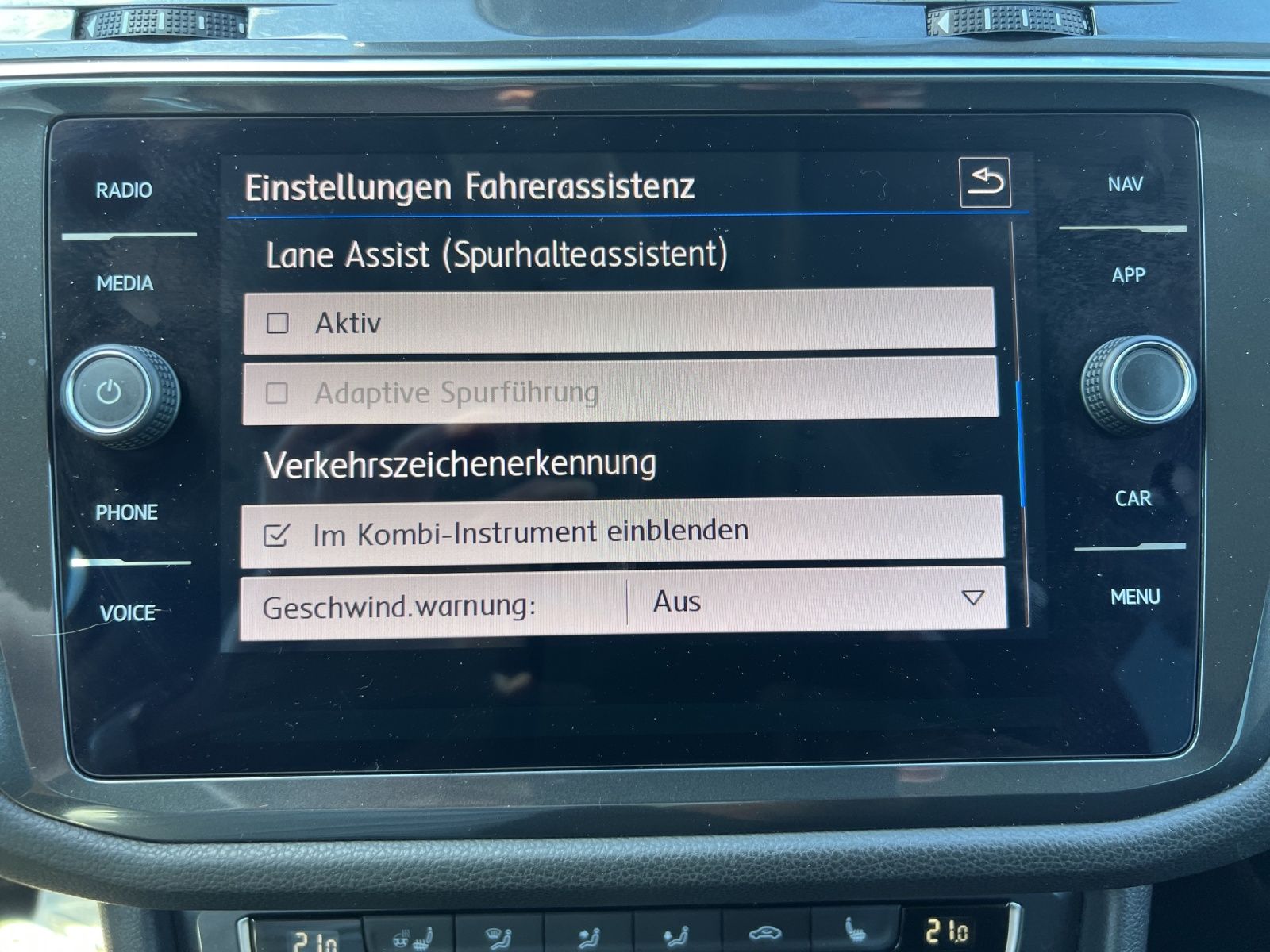 Fahrzeugabbildung Volkswagen Tiguan Allspace TDI Highline 4M DSG LED  ACC DCC