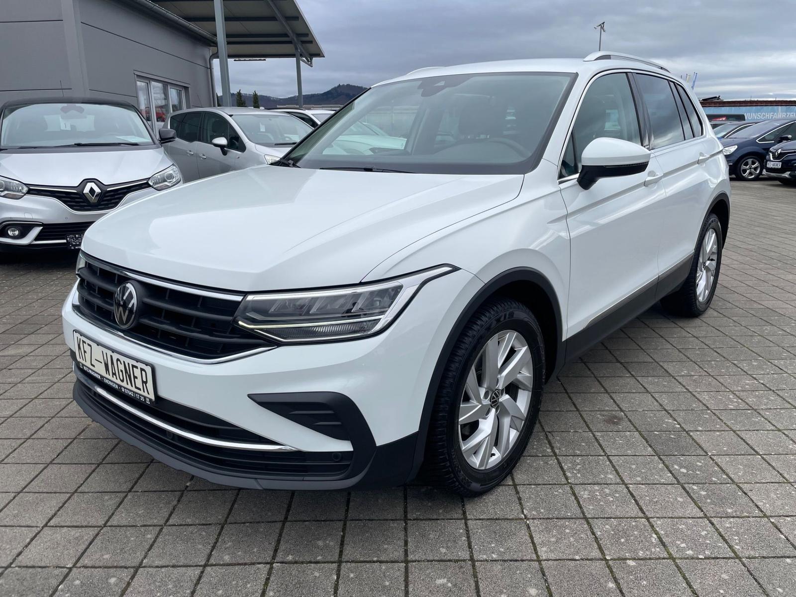 Volkswagen Tiguan 1.5 TSI Move LED KAMERA CARPLAY OPF 