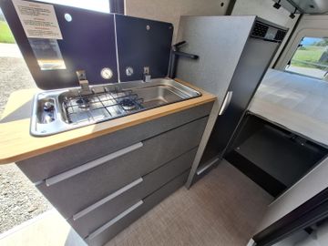 HYMER  ERIBA  HYMERCAR Redwood 601 Trail AHK Lithium LED Schwenkbad