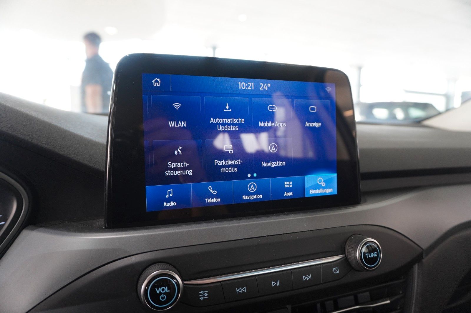 Fahrzeugabbildung Ford Focus Turnier 1.5D COOL & CONN. NAVI/LED/KAMERA