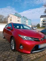 Toyota Auris - Toyota Auris mit Diesel-Antrieb: Kombi