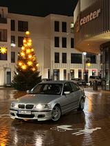 BMW 320i M-Paket ab Werk - gebrauchte BMW 320 aus dem Jahr 2002