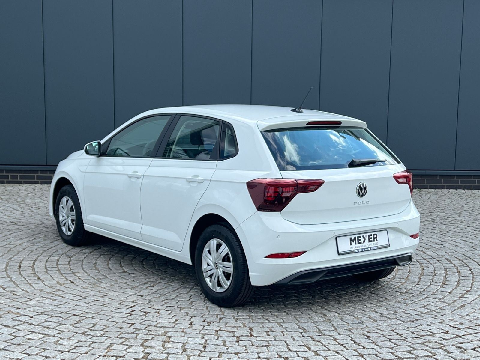 Fahrzeugabbildung Volkswagen Polo 1.0 MPI *LED, Klima, Sitzhzg., AppConnect,
